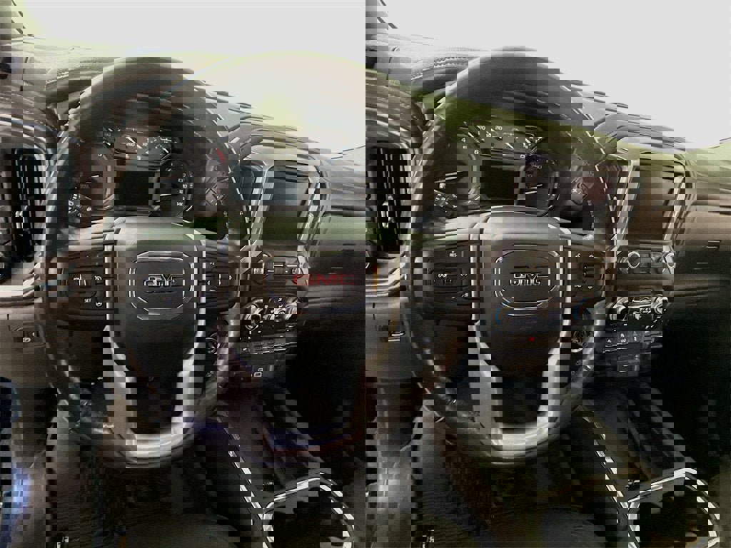 Used 2020 GMC Sierra 1500 SLT w/ SLT Premium Package image 5