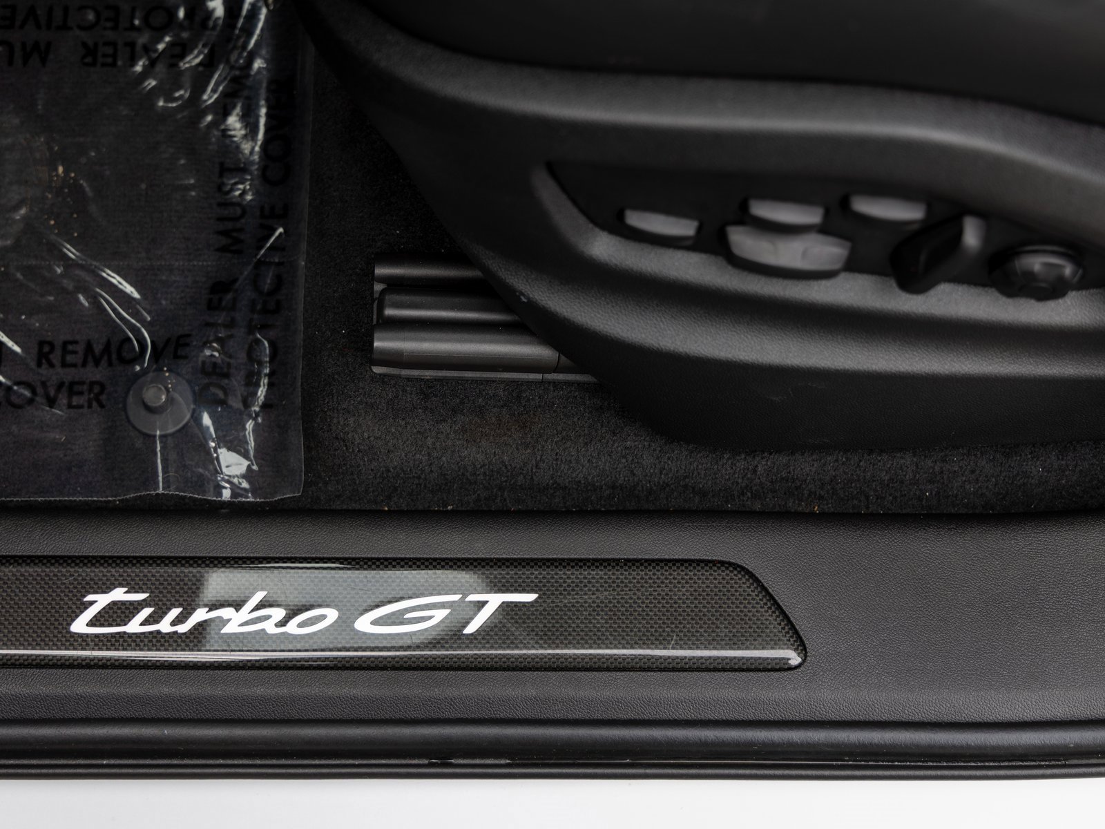 Certified 2024 Porsche Cayenne Turbo GT image 26