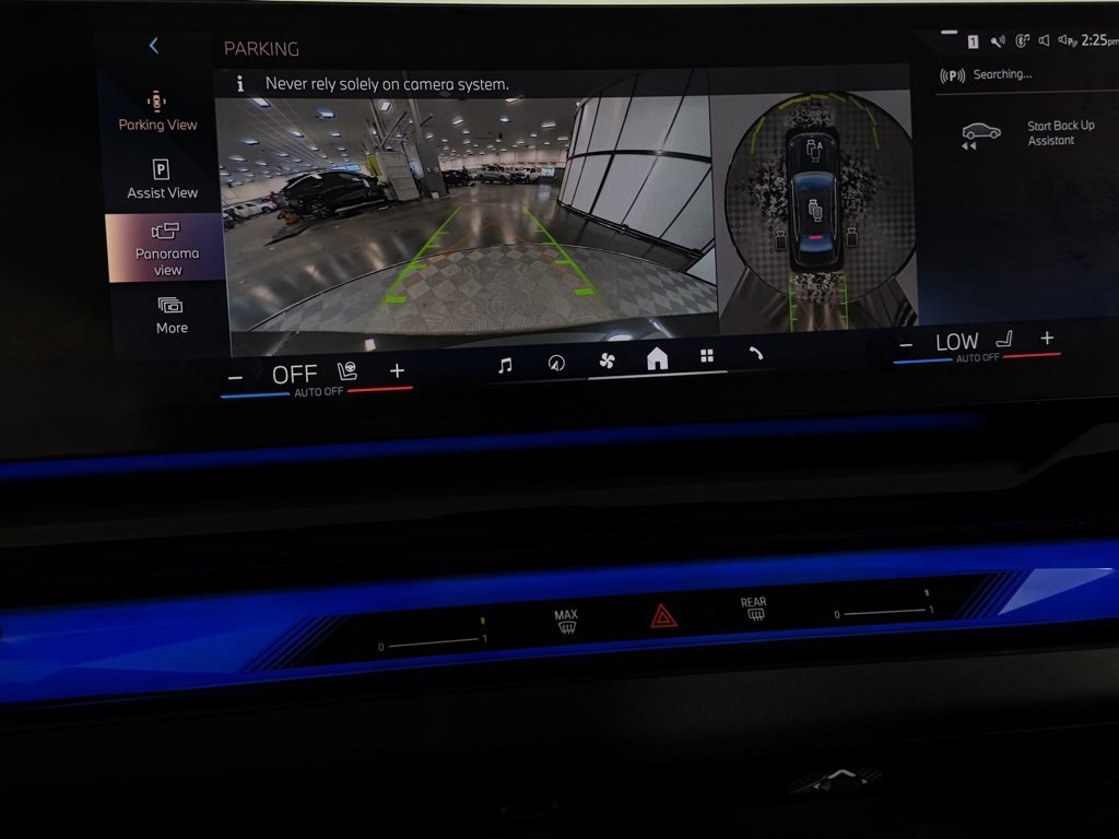 Used 2025 BMW i5 xDrive40 w/ Premium Package image 20