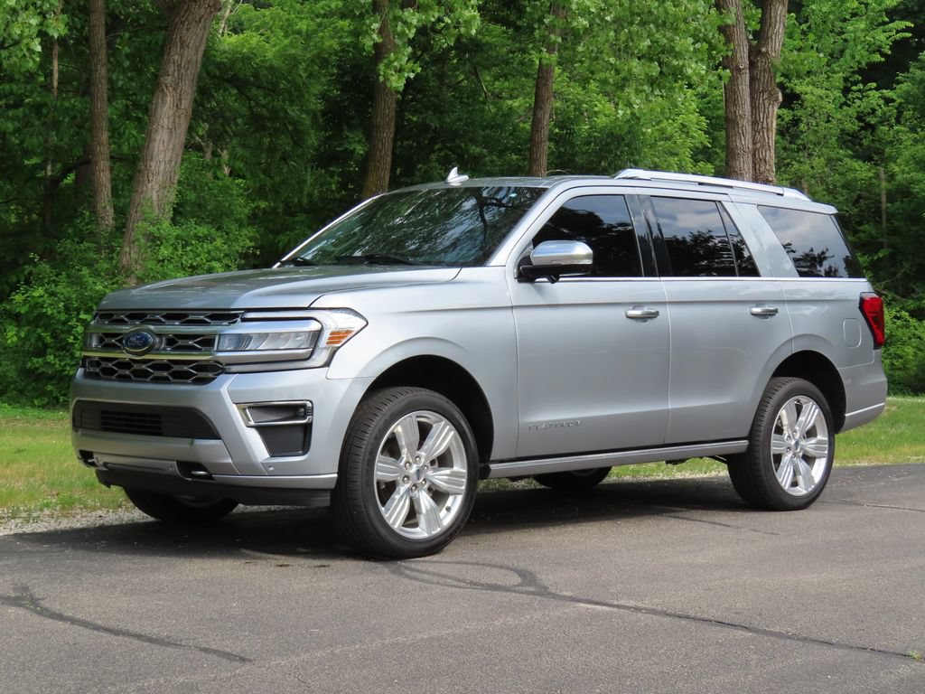 Used 2023 Ford Expedition Platinum AWD/4WD image 6