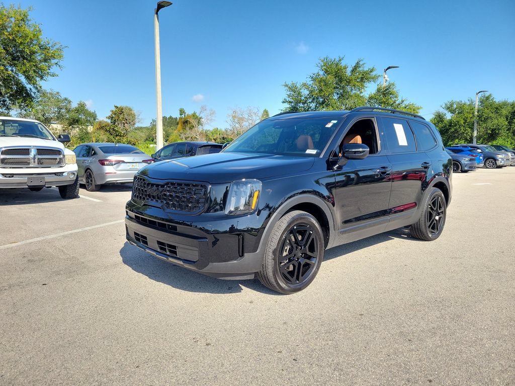 Certified 2025 Kia Telluride EX X-Line AWD/4WD image 1