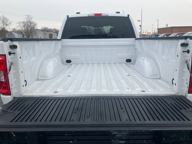 Used 2023 Ford F150 XLT image 5