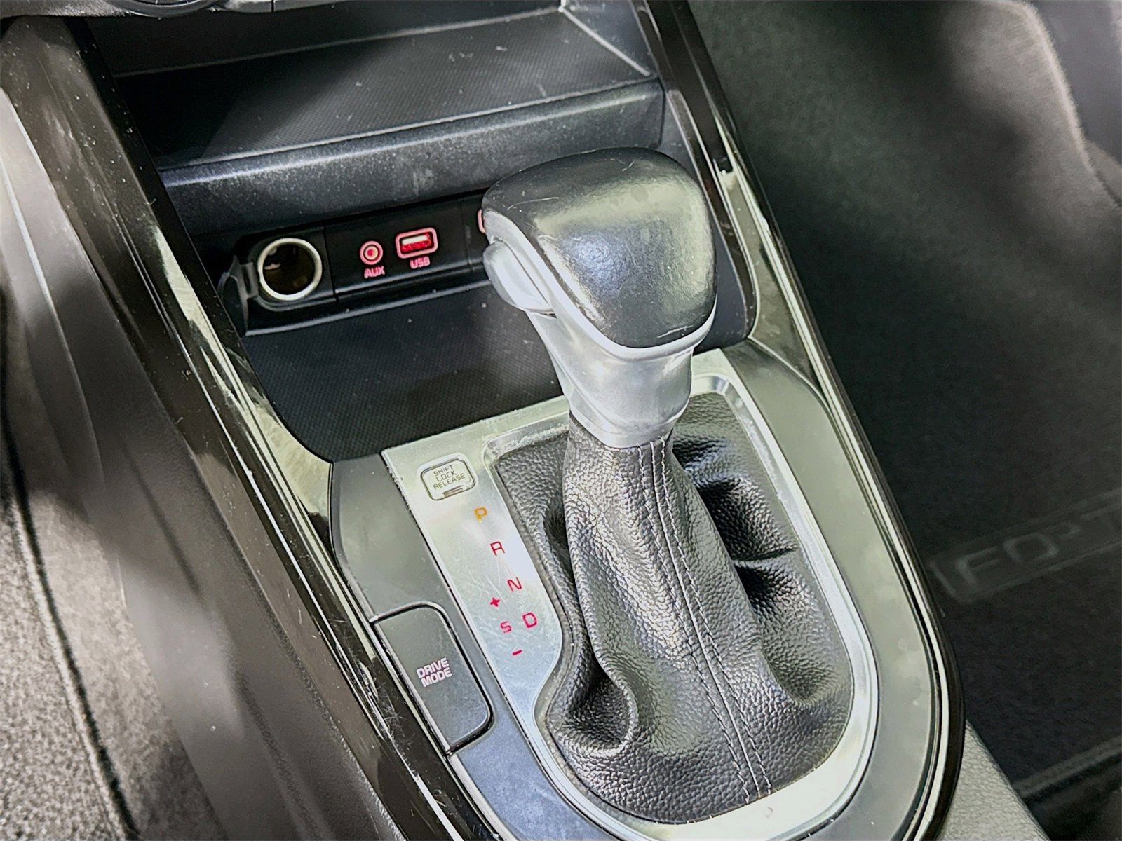 Used 2021 Kia Forte GT-Line w/ GT-Line Premium Package image 14