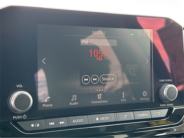 Used 2022 Nissan Pathfinder SV image 15