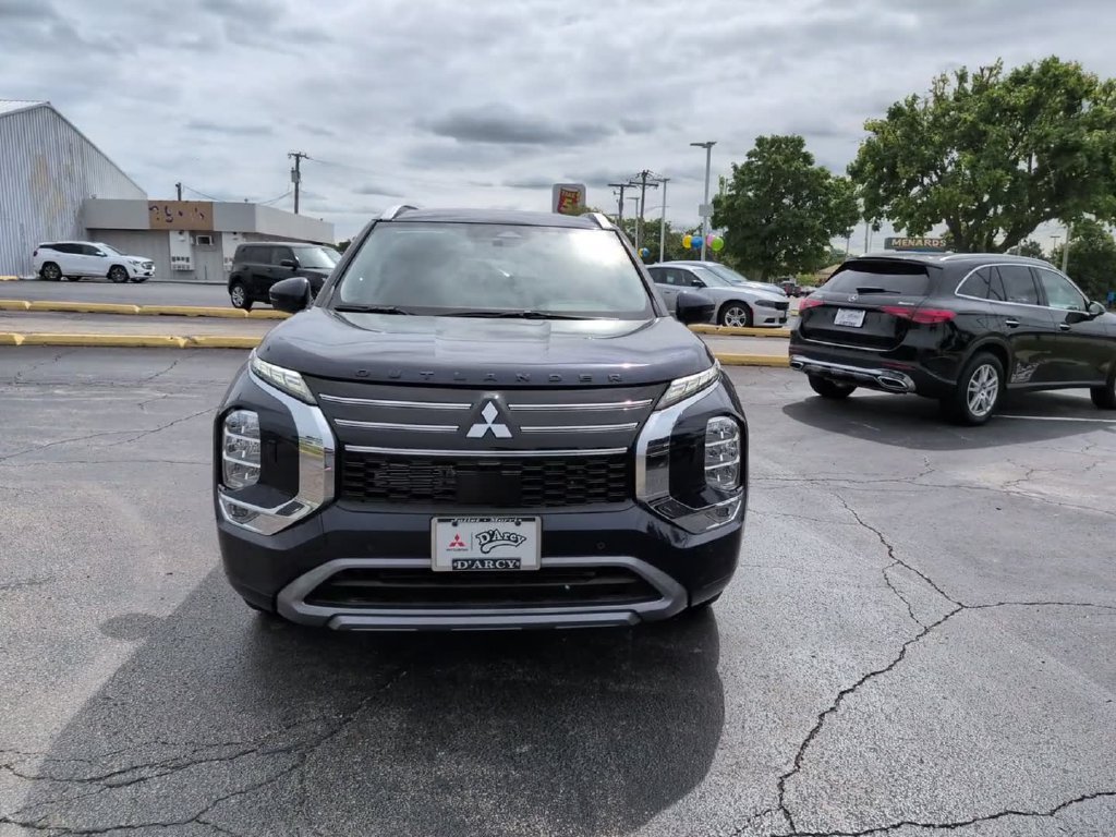 New 2026 Mitsubishi Outlander SEL AWD/4WD image 3
