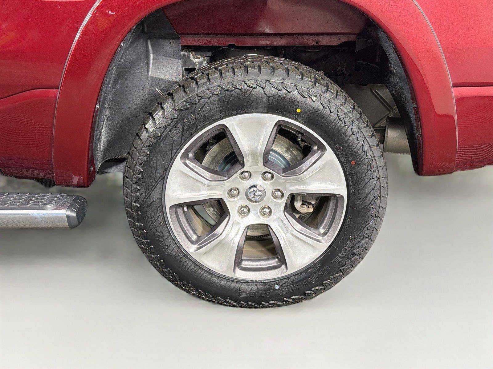 Used 2023 RAM 1500 Laramie AWD/4WD image 36