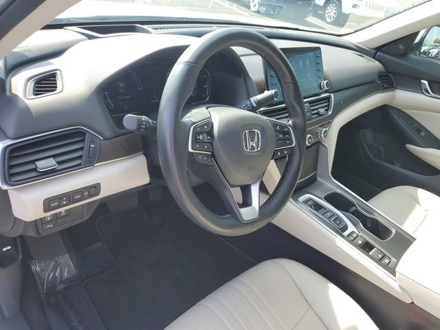 Used 2018 Honda Accord Touring image 20