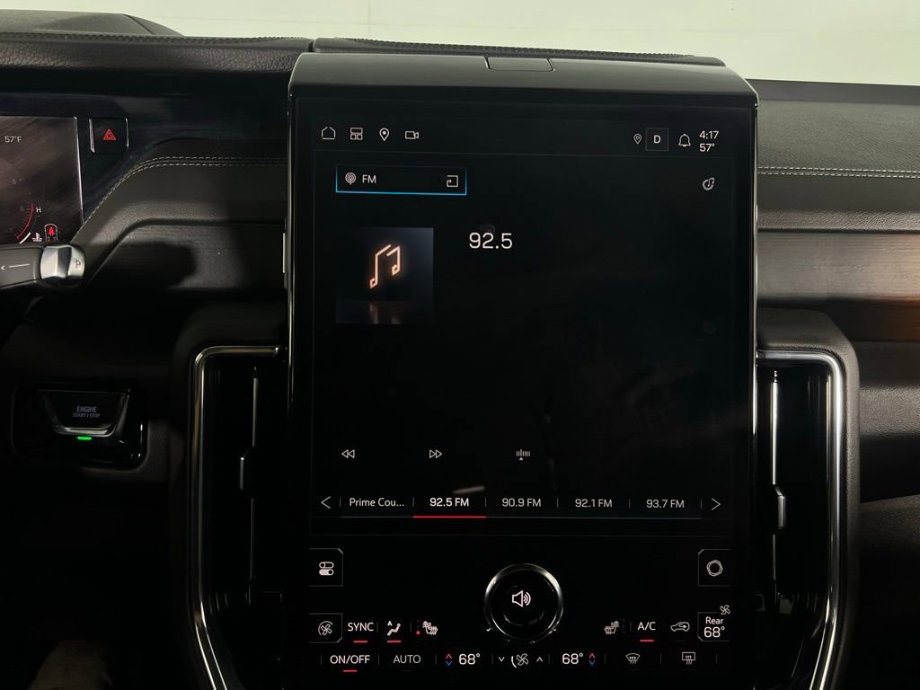 Used 2025 GMC Yukon Denali image 17