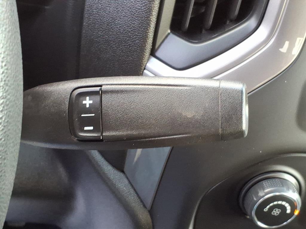 Used 2021 Chevrolet Silverado 2500 Custom w/ Custom Value Package image 20