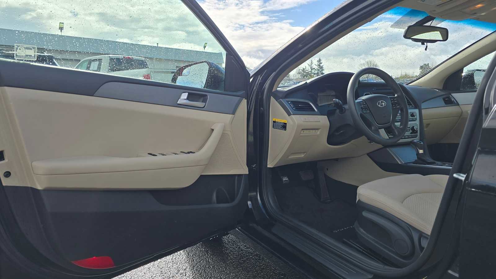 Used 2017 Hyundai Sonata SE image 24