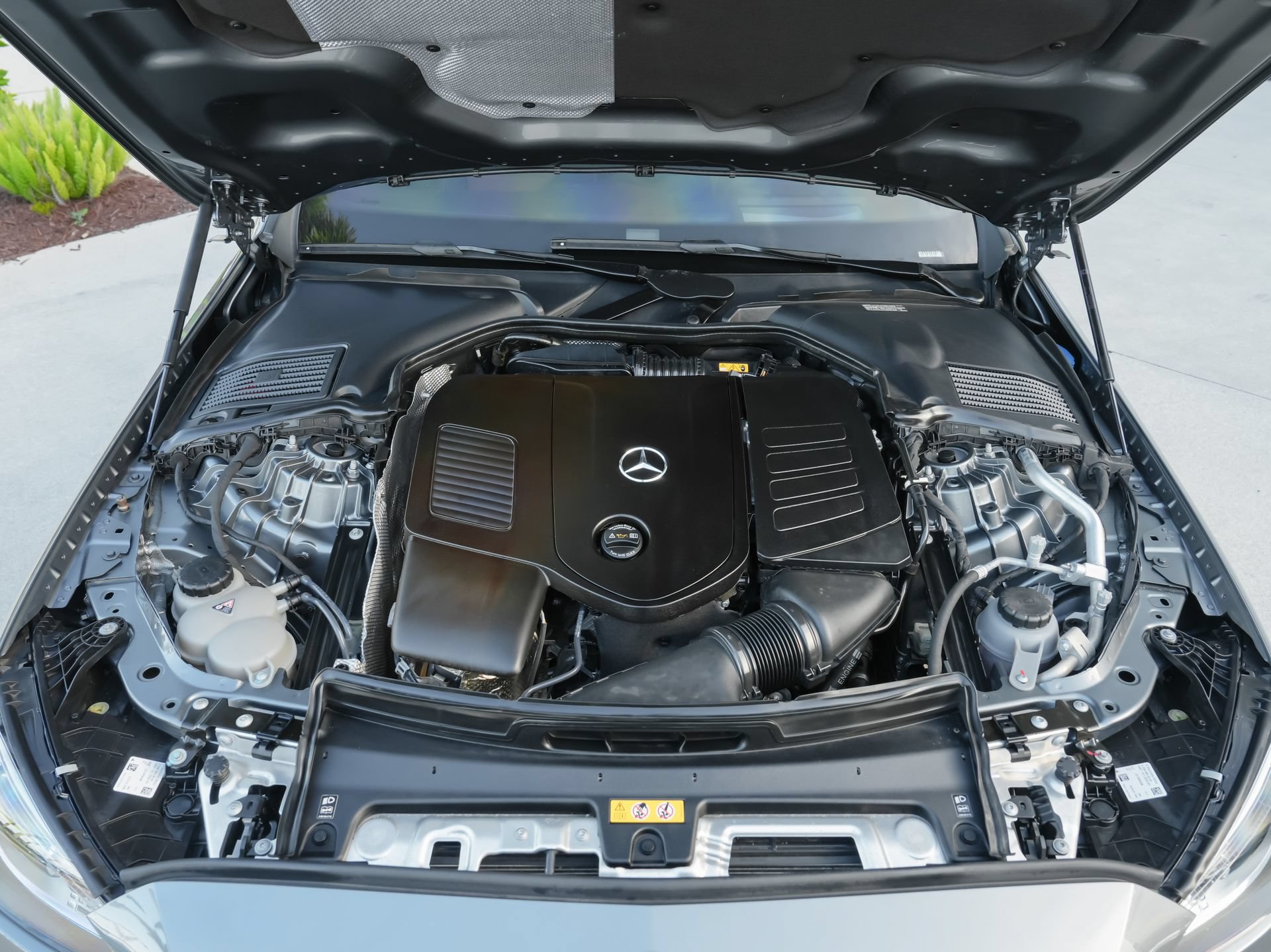Used 2024 Mercedes-Benz C 300 Sedan image 43