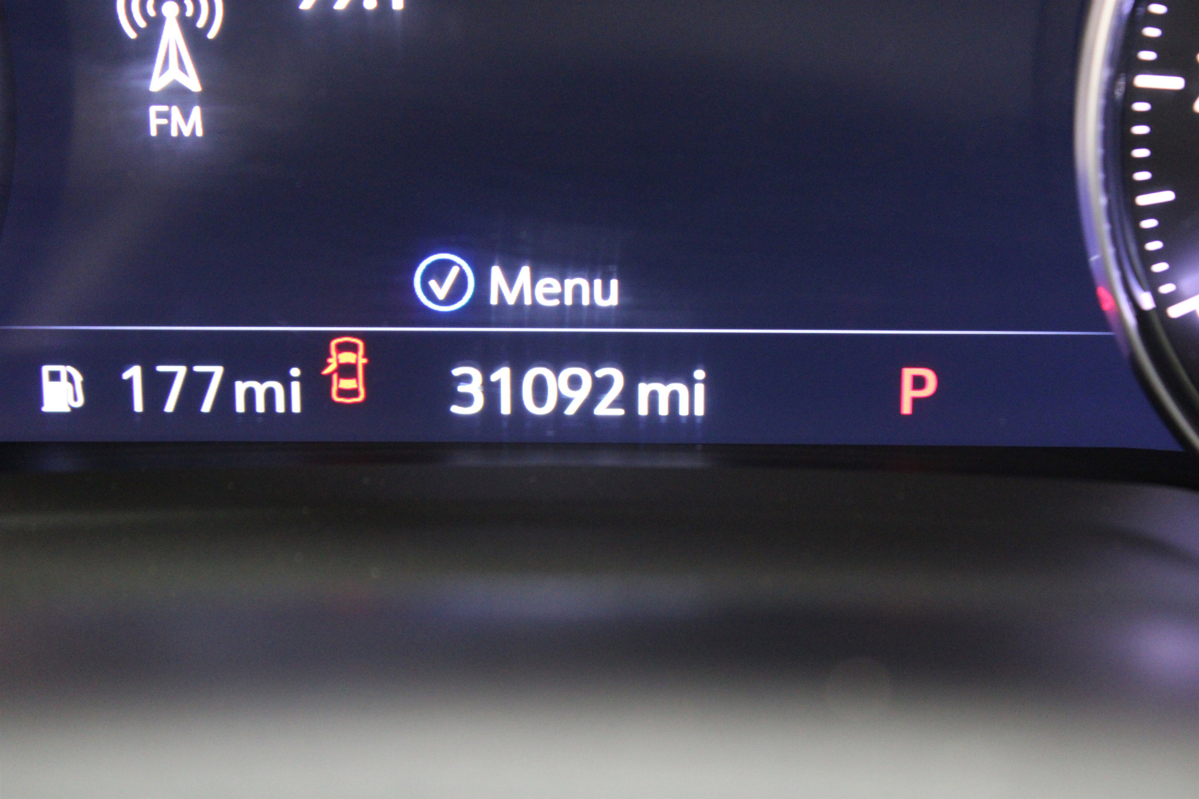 Used 2021 Buick Envision Avenir w/ Technology Package II image 12