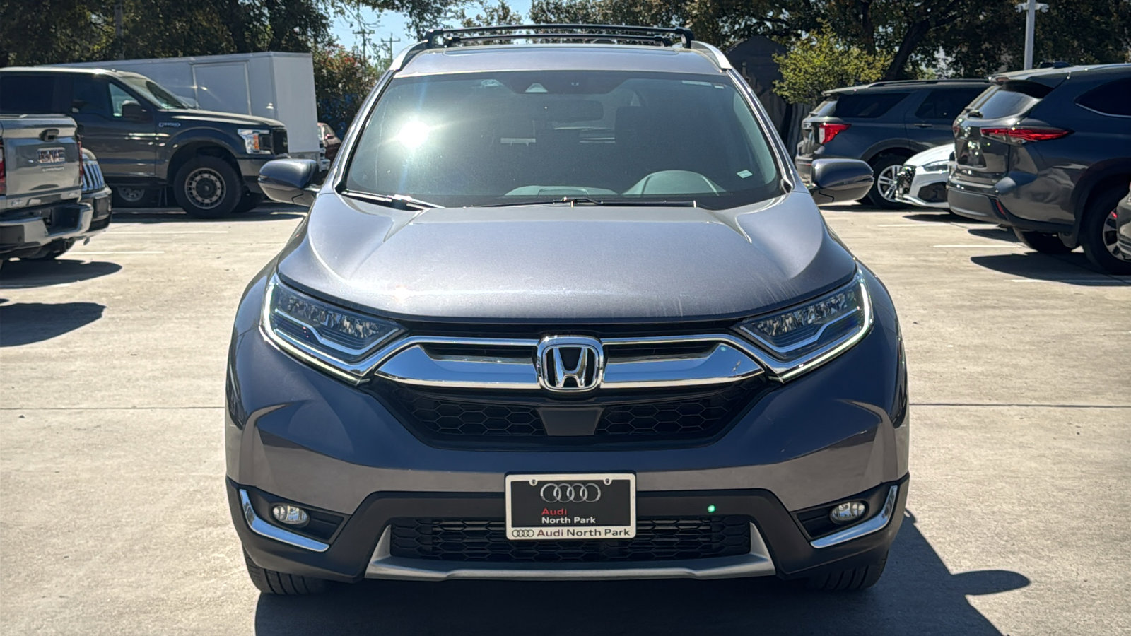 Used 2019 Honda CR-V Touring image 2