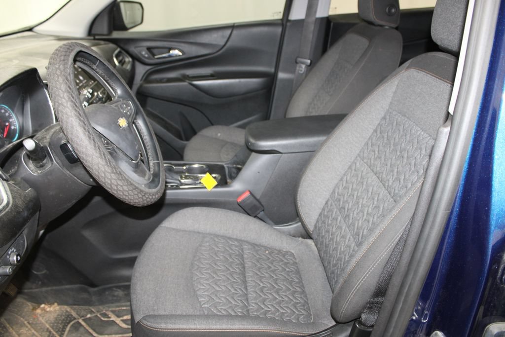 Used 2023 Chevrolet Equinox LT FWD image 32
