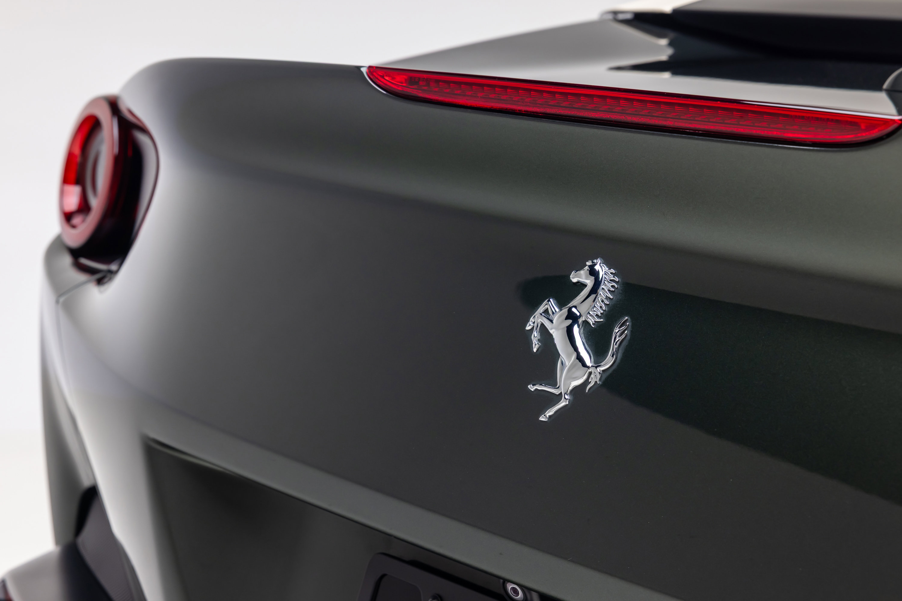 Certified 2019 Ferrari Portofino RWD image 23