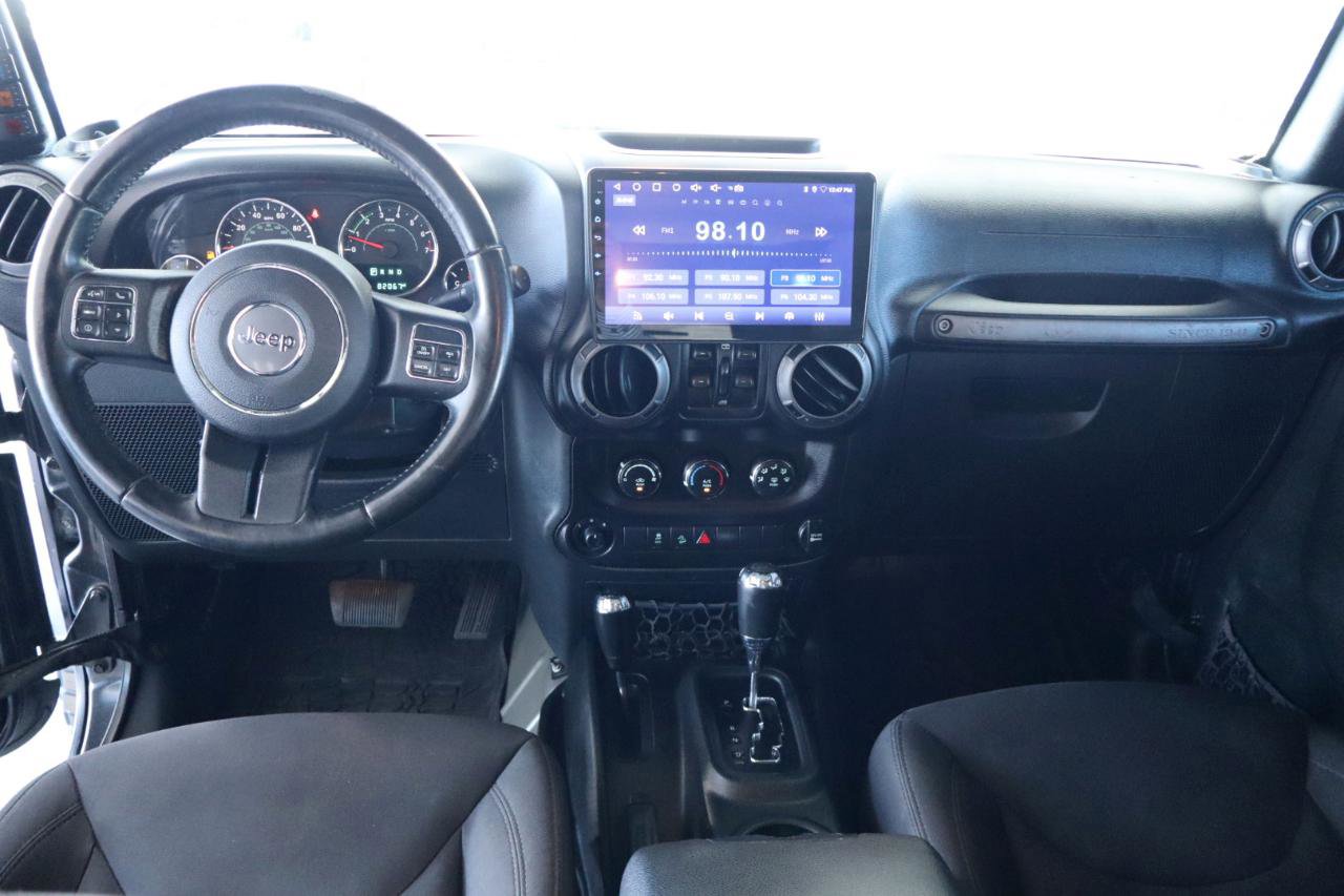 Used 2017 Jeep Wrangler Unlimited Sport w/ Quick Order Package 24S AWD/4WD image 16