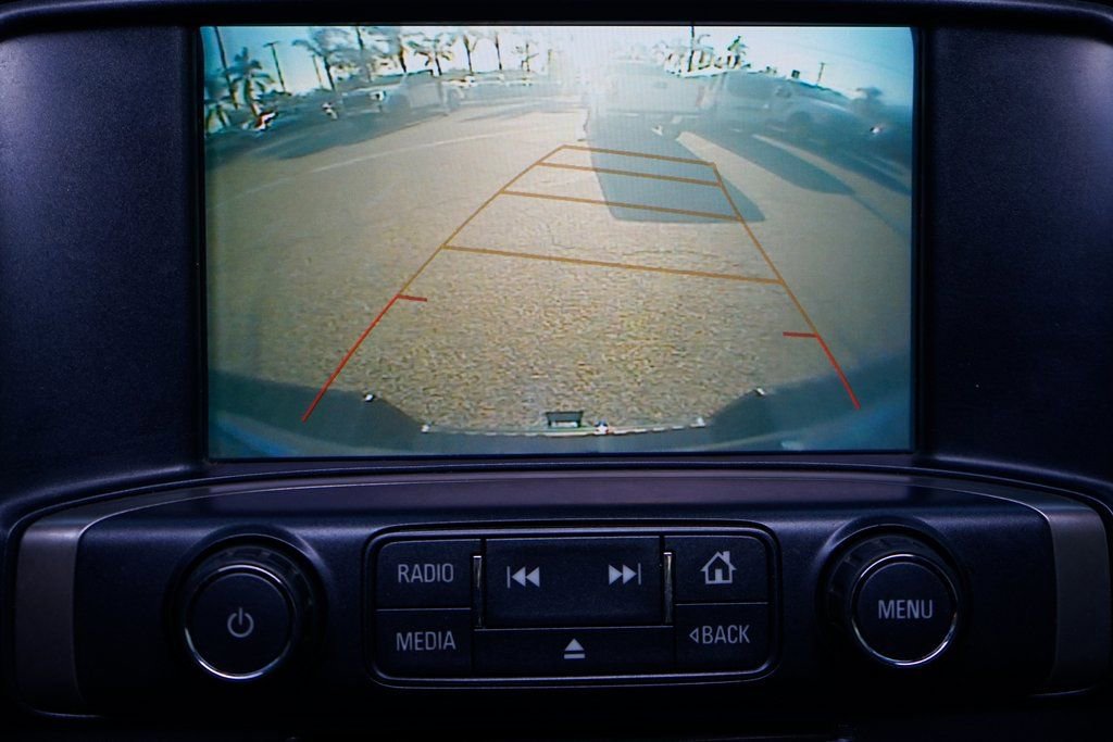 Used 2018 Chevrolet Silverado 3500 High Country w/ Duramax Plus Package image 33