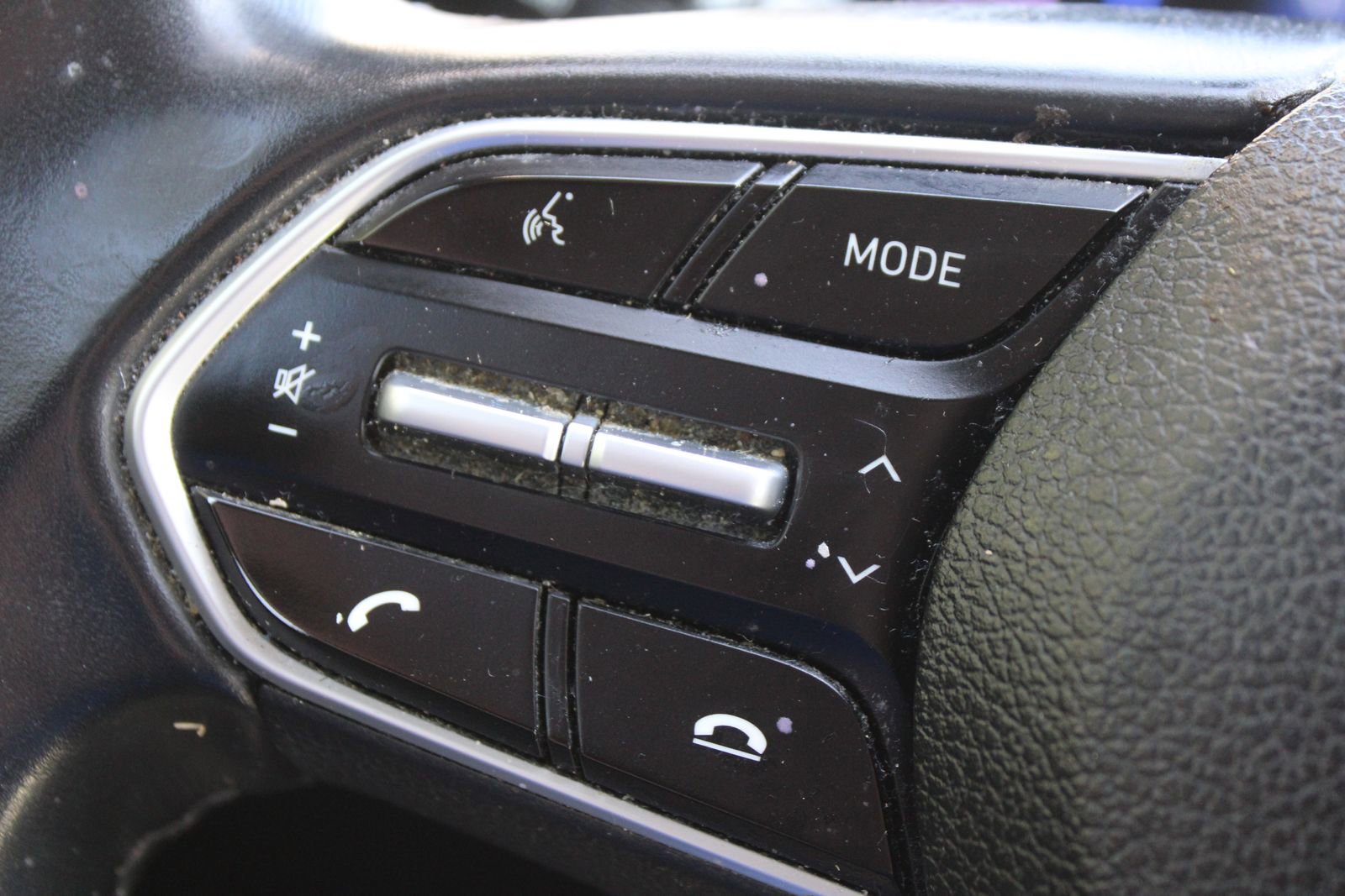 Used 2019 Hyundai Santa Fe Limited image 29