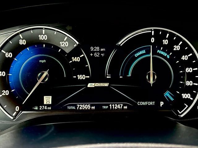 Used 2019 BMW 530e w/ M Sport Package image 13