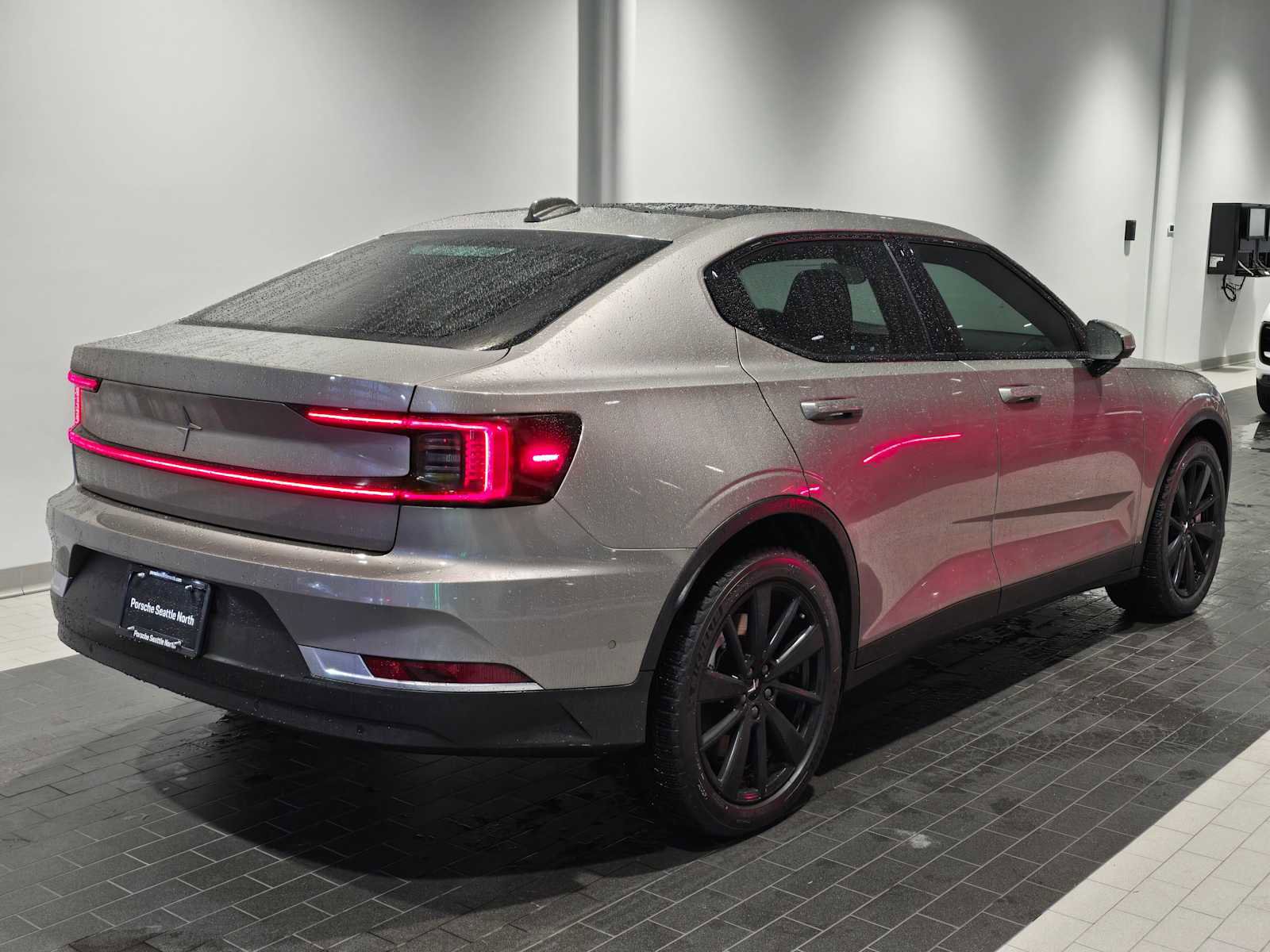 Used 2022 Polestar Polestar 2 w/ Plus Package image 7