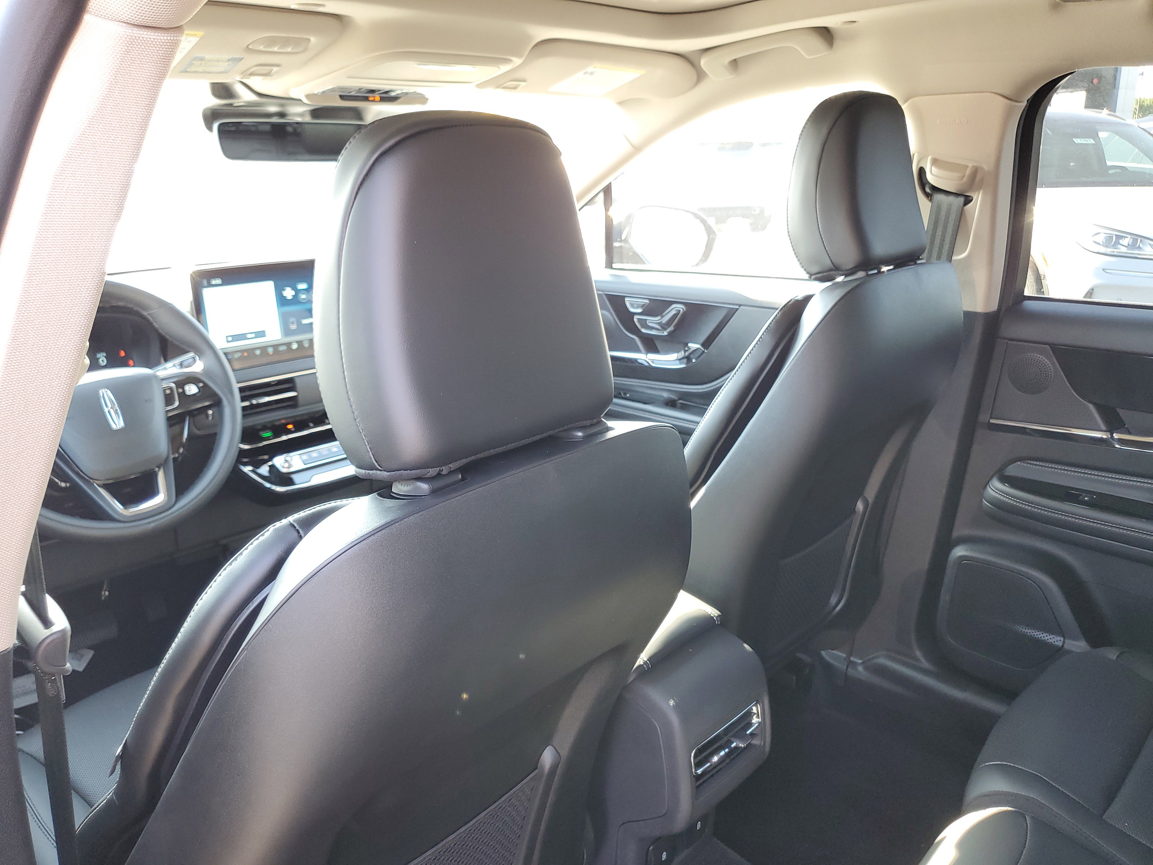 New 2025 Lincoln Corsair Reserve image 26