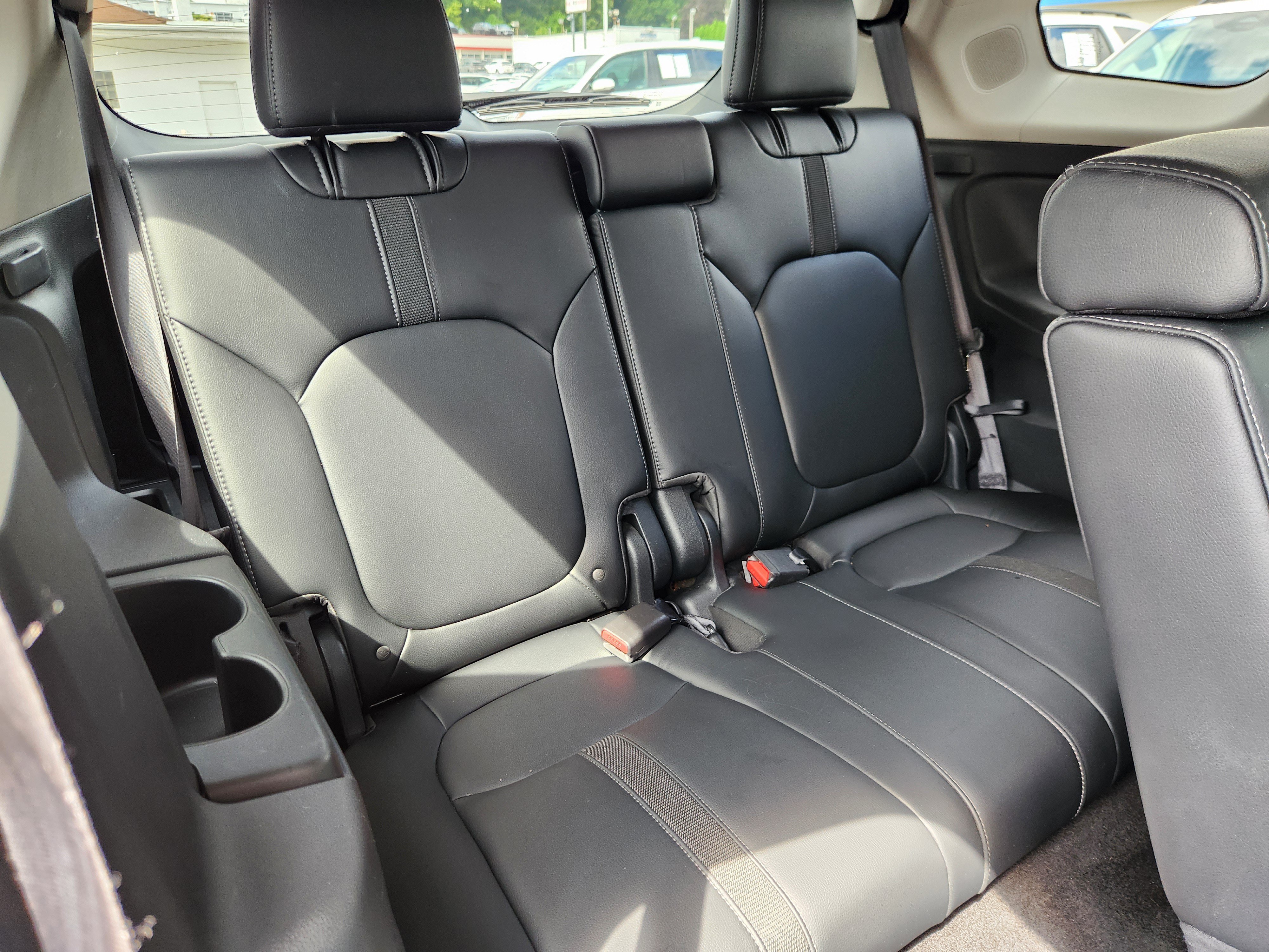 Certified 2023 Honda Pilot Touring image 17