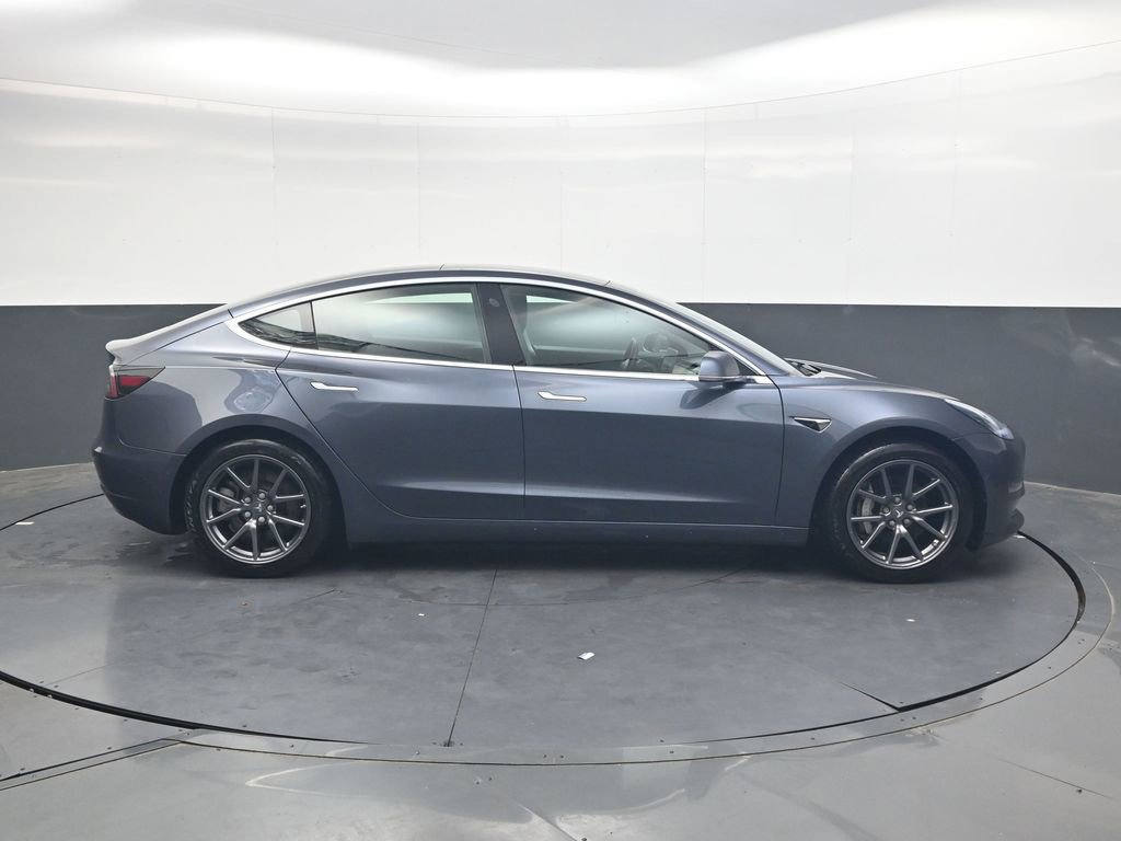 Used 2020 Tesla Model 3 Long Range AWD/4WD image 3