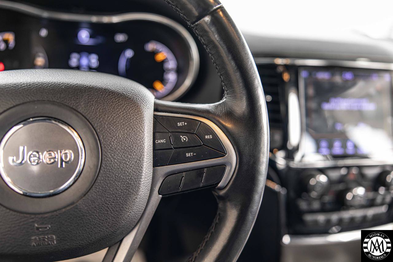 Used 2019 Jeep Grand Cherokee Limited AWD/4WD image 19