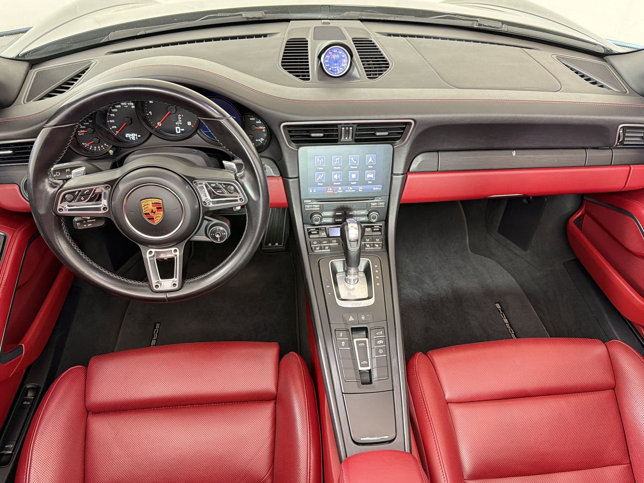Certified 2019 Porsche 911 Targa 4 GTS AWD/4WD image 24