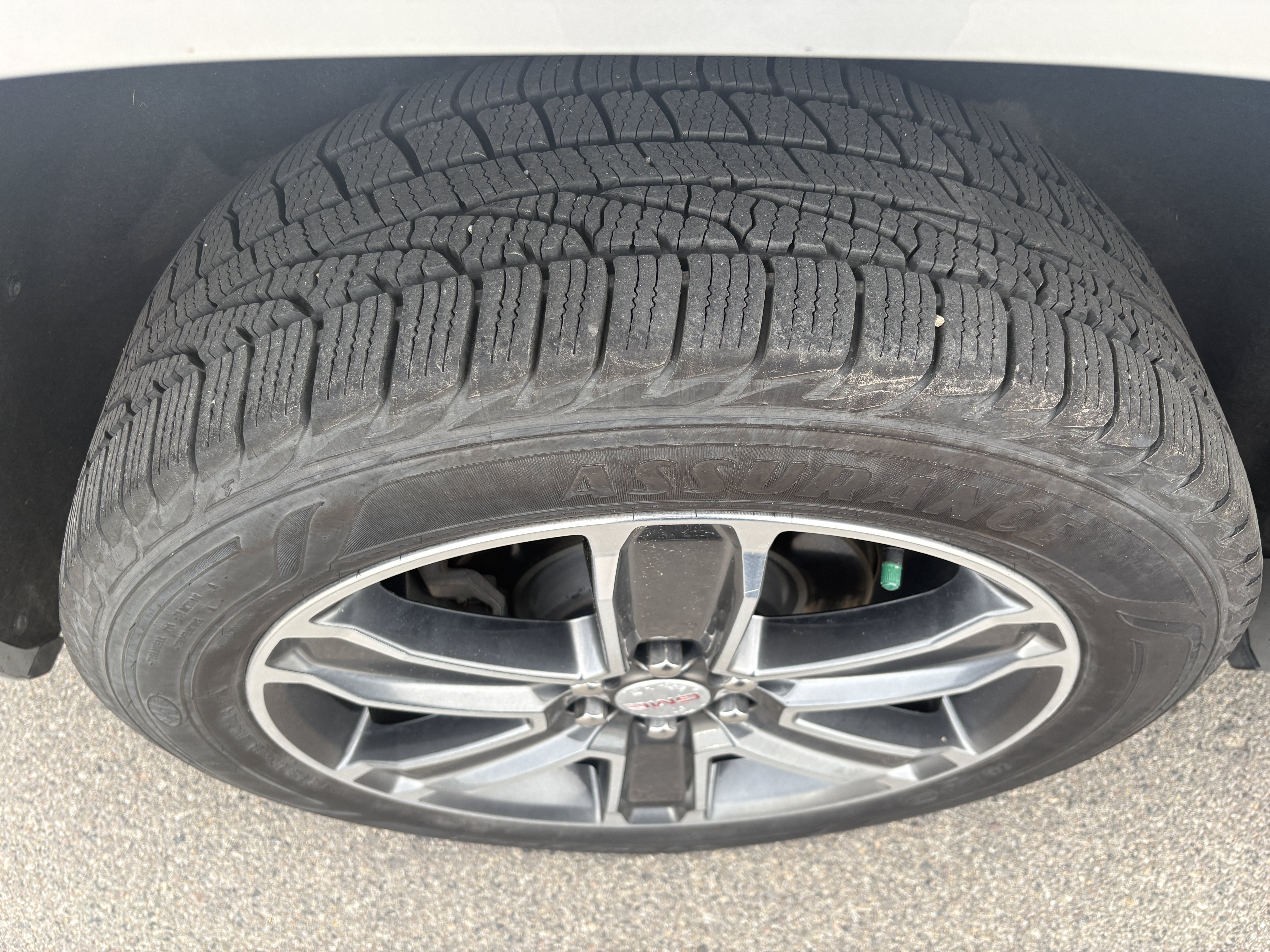 Used 2018 GMC Acadia Denali AWD/4WD image 17