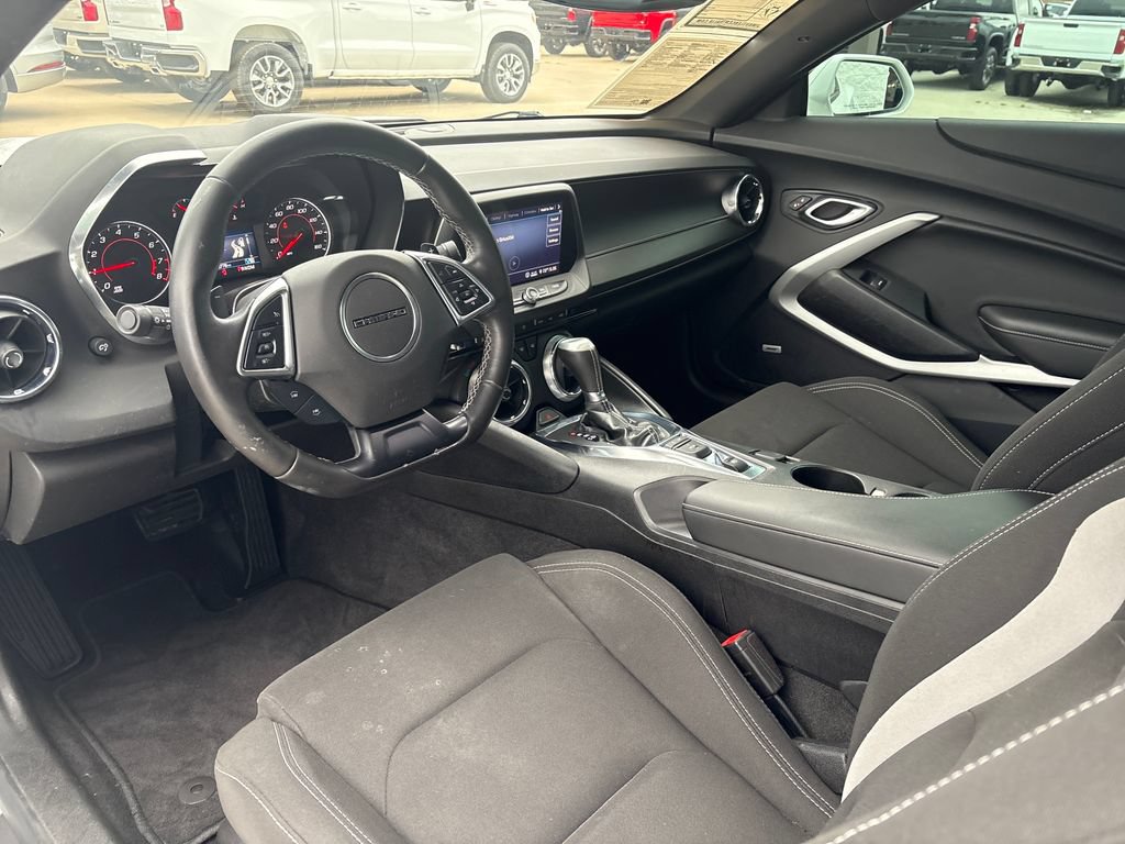 Used 2020 Chevrolet Camaro LT w/ RS Package RWD image 15