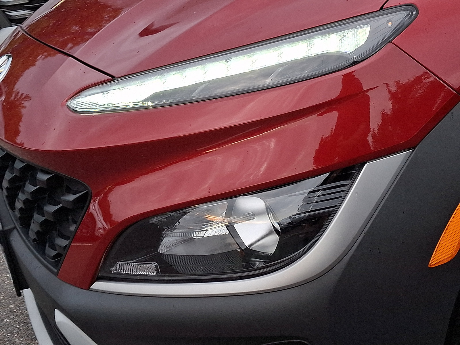 Certified 2023 Hyundai Kona SEL AWD/4WD image 9