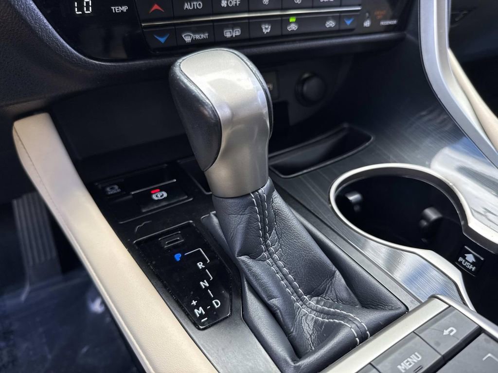 Used 2021 Lexus RX 350 FWD w/ Accessory Package image 32