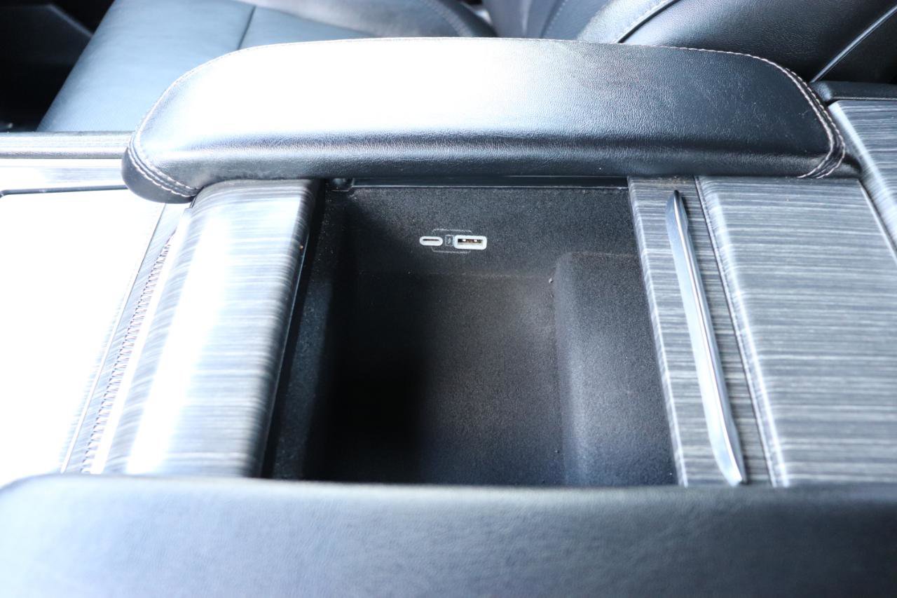 Used 2023 Jeep Wagoneer L Series II image 49