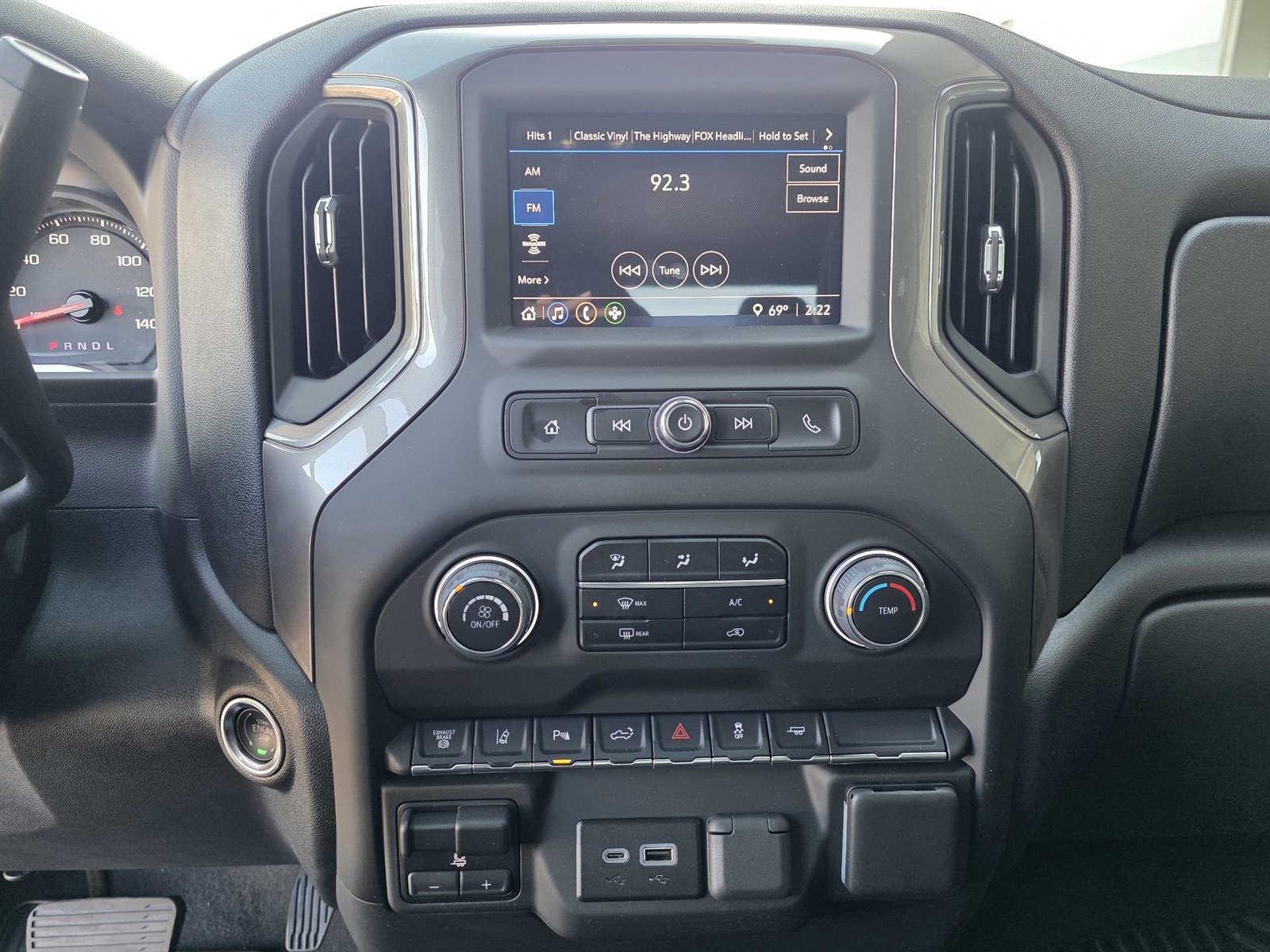 New 2025 Chevrolet Silverado 2500 Custom w/ Custom Value Package image 28