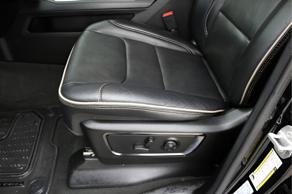 Used 2024 RAM 1500 Limited AWD/4WD image 17
