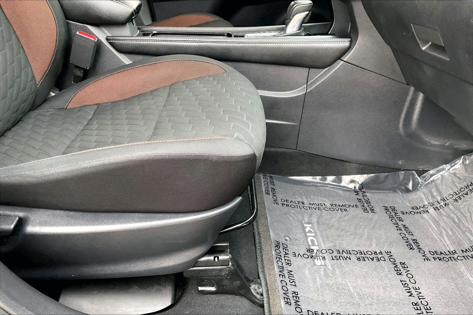 Used 2021 Nissan Kicks SR w/ Interior Electronics Package image 21