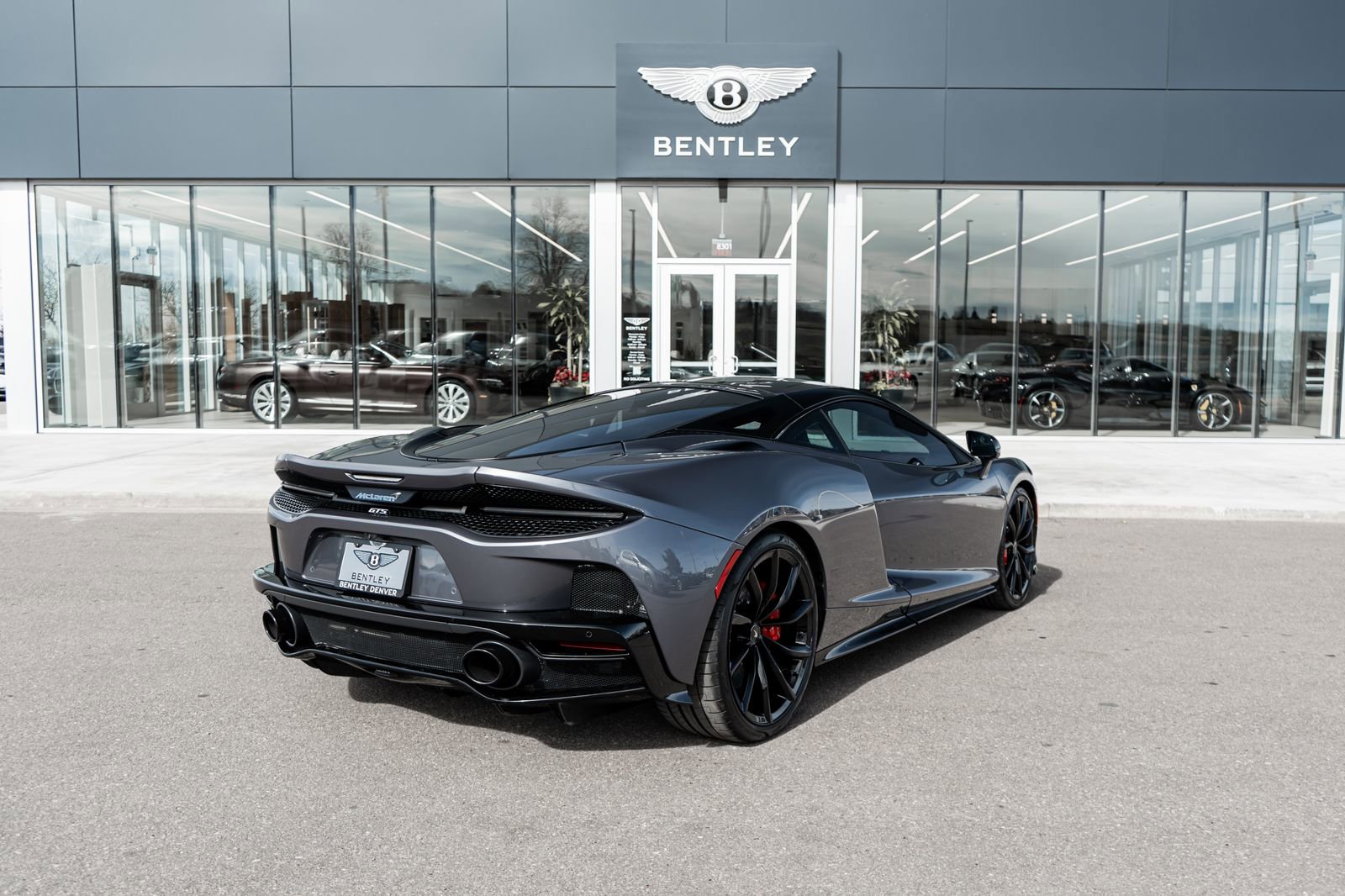 Used 2025 McLaren GTS image 3