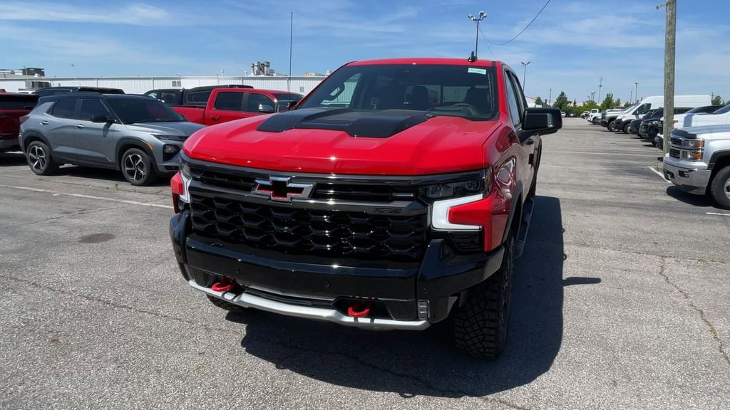 New 2026 Chevrolet Silverado 1500 ZR2 w/ LPO, Dark Essentials Package AWD/4WD image 5