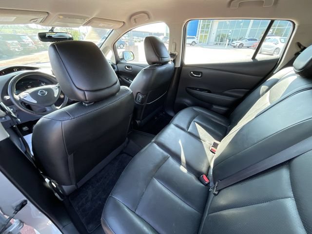Used 2015 Nissan Leaf SL FWD image 16