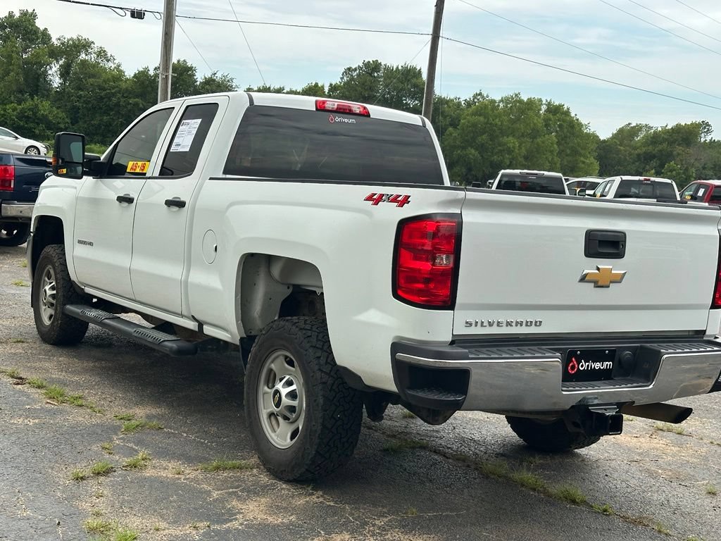 Used 2019 Chevrolet Silverado 2500 W/T AWD/4WD image 8
