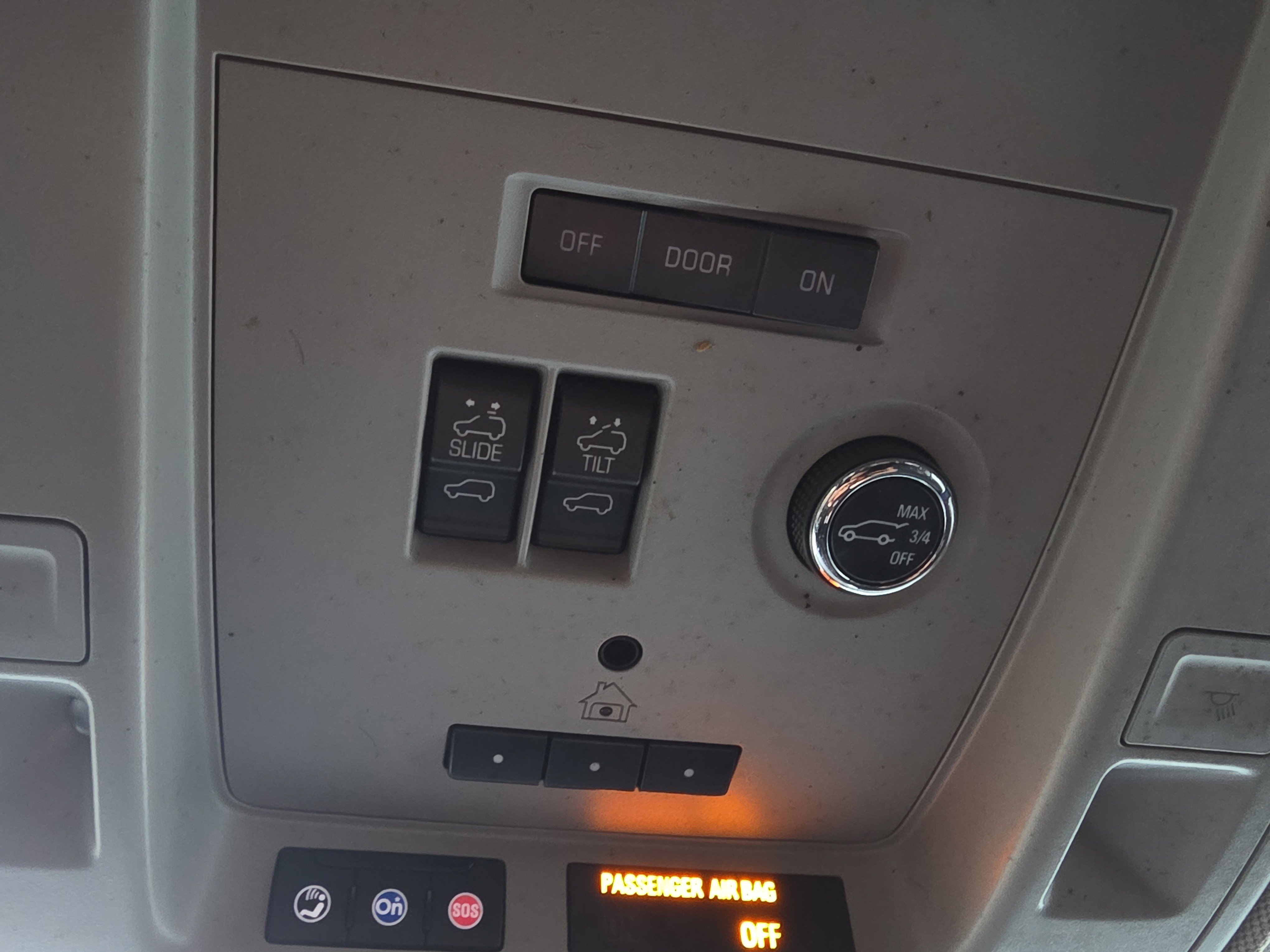 Used 2018 Cadillac Escalade Luxury image 23