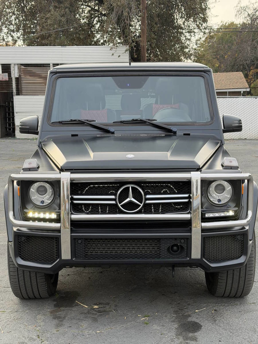 Used 2014 Mercedes-Benz G 63 AMG 4MATIC image 3