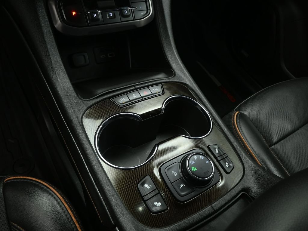 Used 2022 GMC Acadia AT4 w/ Trailering Package image 17
