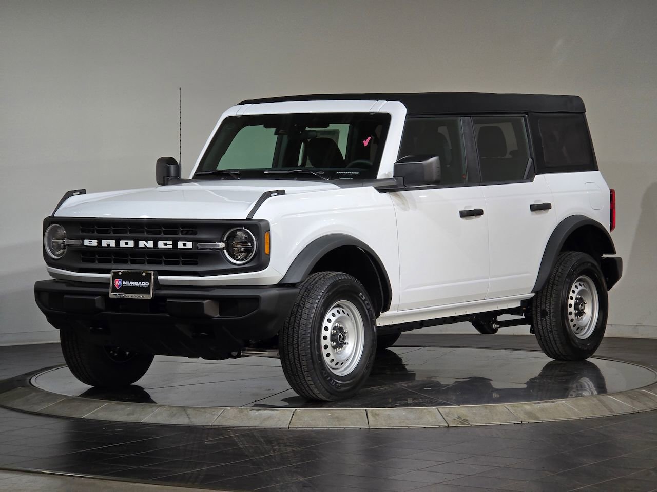 New 2025 Ford Bronco Base image 5