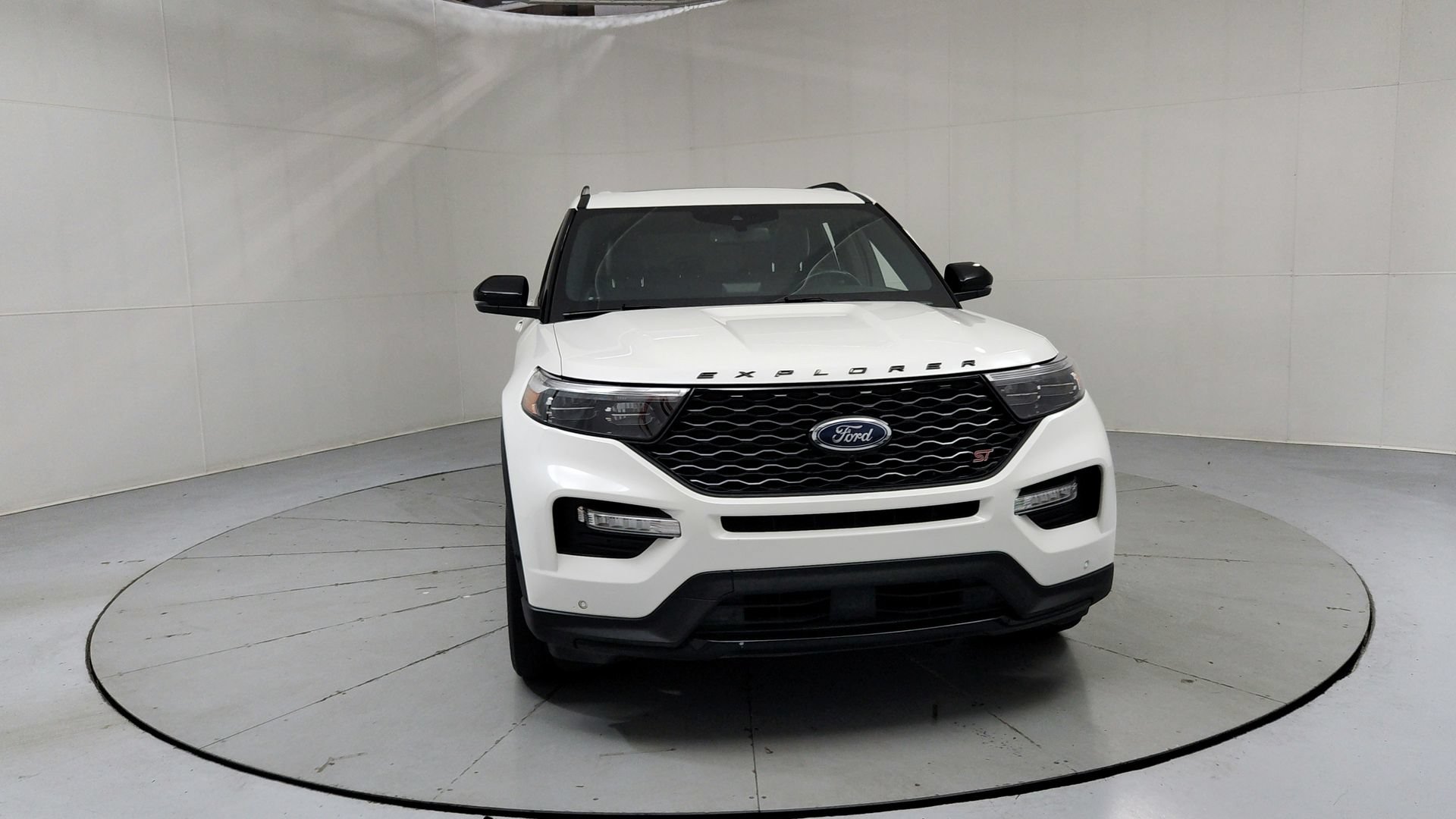 Used 2021 Ford Explorer ST w/ Equipment Group 401A AWD/4WD image 8