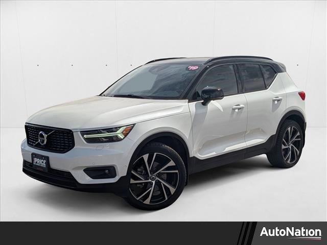 Used 2019 Volvo XC40 T5 R-Design
