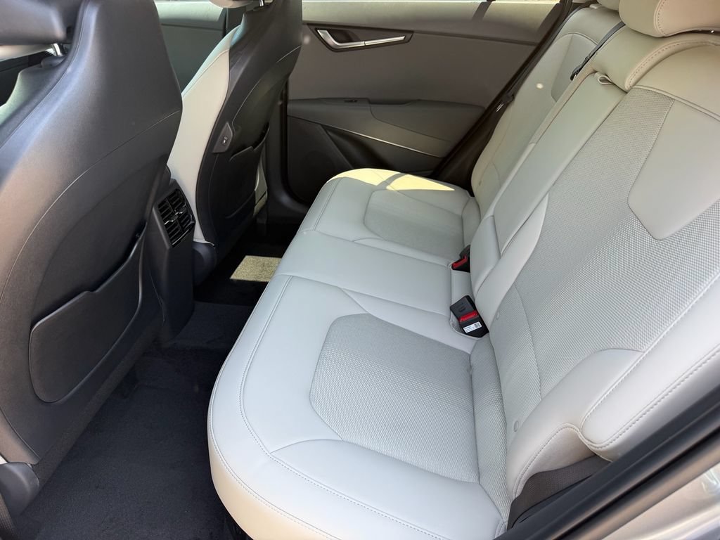 New 2026 Kia Niro EX w/ EX Premium Package FWD image 14