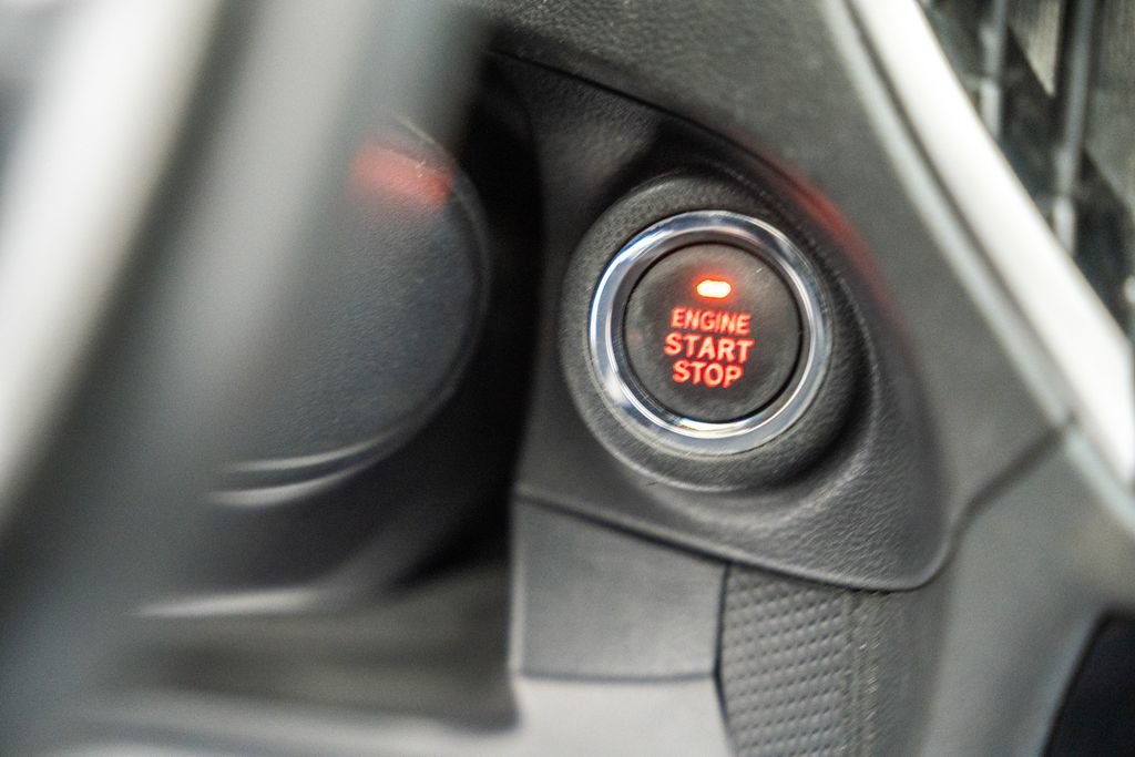 Used 2020 Subaru Forester Premium AWD/4WD image 28