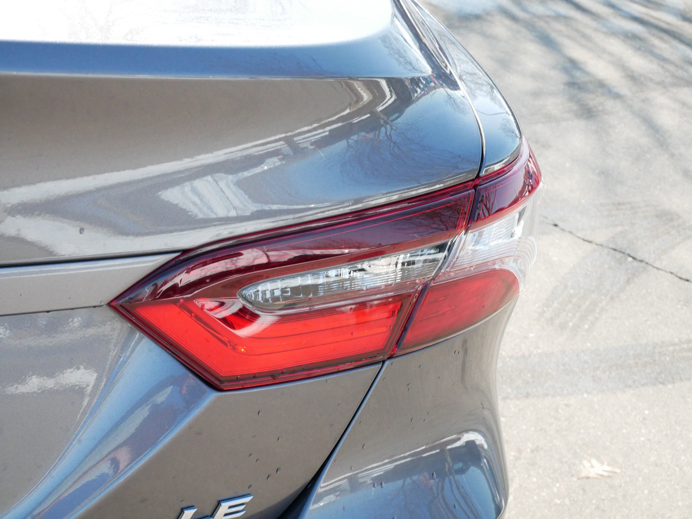 Used 2023 Toyota Camry LE w/ Convenience Package image 17